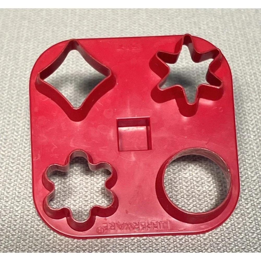 Vintage Tupperware Key Cookie Cutters Seals Lids Lot‎